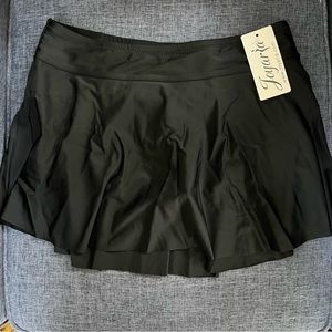 Black Swim Skirt with Attached Bikini Bottom - L - NWT